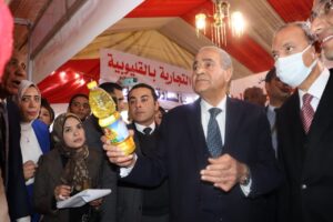 IMG-20240217-WA0060-300x200 علي المصيلحي يفتتح معارض أهلا رمضان بشبرا الخيمة