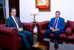 FB_IMG_1735393847248-300x204 الشيخ عبد الباسط يتلو برواية ورش علي إذاعة القرآن الكريم لأول مره 