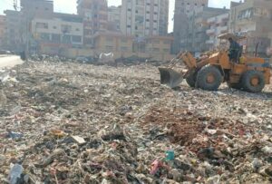 FB_IMG_1738167399847-300x203 المغاورى يشن حملة نظافة مكبرة على شارع الترعة بثان المحلة