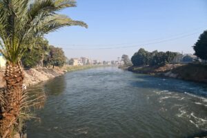 FB_IMG_1739619097877-300x200 وزير الموارد المائية. يتفقد تطهيرات ترعة الكلابية ومحطة الشنهورية وسحارة مصرف حجازة وأعمال تطوير كورنيش النيل بقنا
