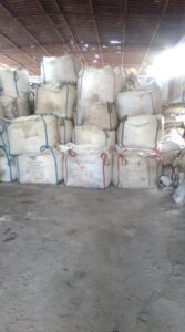 IMG-20250213-WA0067-167x300 تموين الغربية يضبط كميات من المواد «الغذائية والبترولية» وأعلاف بمركز بسيون