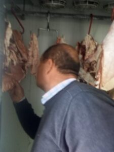 IMG-20250222-WA0012-225x300 تموين الغربية يضبط «لحوم ودقيق وفول» فى حملات تموينية