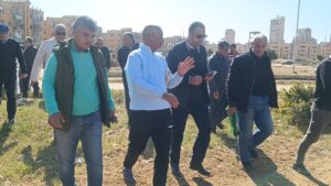 IMG_20250214_133549-300x169 خليفة يتفقد مساكن الشركة ويستمع لشكاوى المواطنين بالمحلة