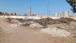 IMG_20250214_134015-300x169 خليفة يتفقد مساكن الشركة ويستمع لشكاوى المواطنين بالمحلة