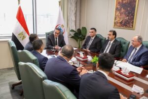 FB_IMG_1742558831727-300x200  الصحة . توقيع مذكرة تفاهم مع شركة «سيمنز» لإنشاء أول مركز لتطوير وتحسين أجهزة الأشعة في مصر والشرق الأوسط 