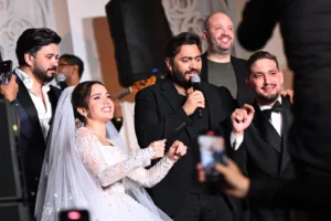 144024-تامر-حسنى-يغنى-فى-حفل-زفاف-رنا-رئيس-300x200 بالصور شاهد حفل زفاف رنا رئيس