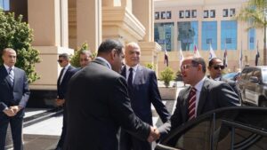 FB_IMG_1757831807927-300x169 النائب العام يستقبل "كجوك" في إطار تعزيز الشراكة المؤسسية بين النيابة العامة و"المالية