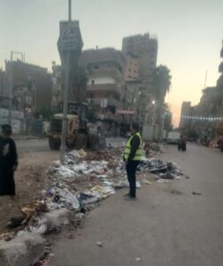 IMG-20250927-WA0111-252x300 «مستقبل وطن» ثان المحلة يشارك في حملة نظافة أمام مدرسة شهداء بدر بمنطقة الجمهورية