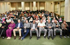 IMG-20251014-WA0042-300x193 تكريم ممدوح مرسي تقديرًا لمسيرة عطاء داخل مستشفيات جامعة عين شمس