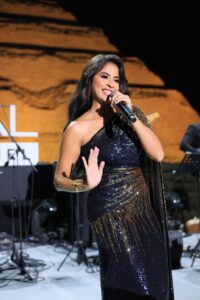 IMG-20251027-WA0028-200x300 بالصور : " روبي تظهر بإطلالة مختلفة في حفلها الغنائي بالاهرامات "