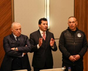 FB_IMG_1767685619312-300x243 وزير الشباب والرياضة وأبو ريدة يجتمعون بمنتخب مصر 