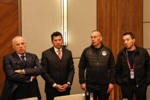 FB_IMG_1767685627134-300x200 وزير الشباب والرياضة وأبو ريدة يجتمعون بمنتخب مصر 