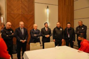 FB_IMG_1767685632719-300x200 وزير الشباب والرياضة وأبو ريدة يجتمعون بمنتخب مصر 