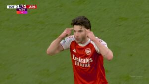 FB_IMG_1771782233659-300x169 ارسنال يكتسح توتنهام هوتسبير في قمة الدوري الانجليزي