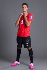 FB_IMG_1781284738926-200x300 جلسة تصوير للمنتخب المصري قبل بداية كأس العالم